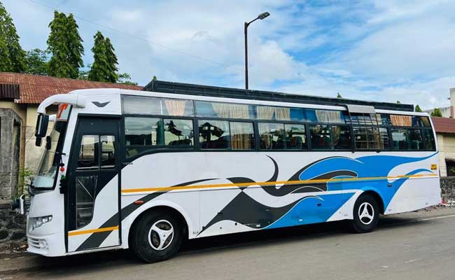 54 Seater Luxury Coach in Delhi
